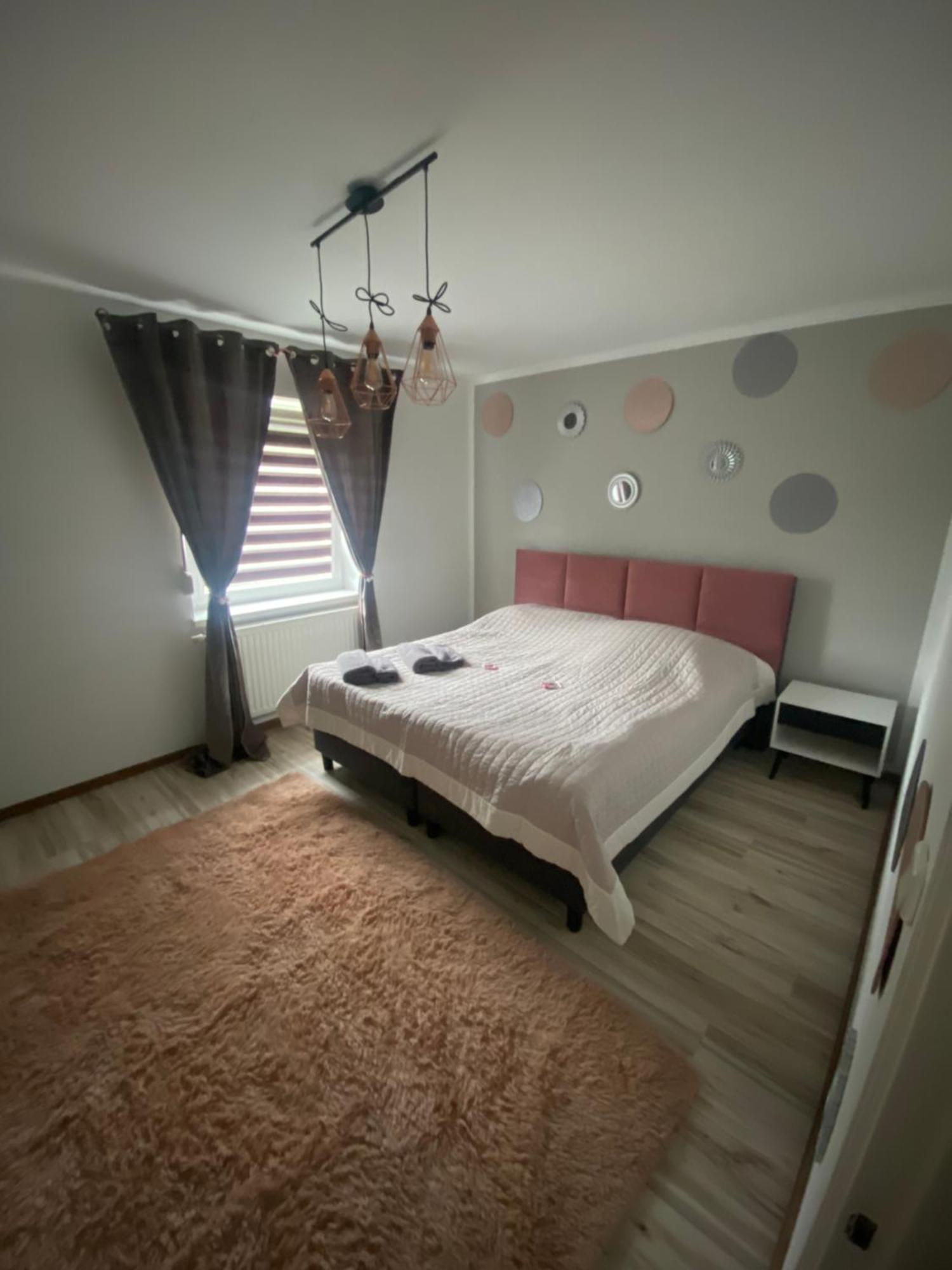 Apartamenty Ciukaj Paczkow Extérieur photo